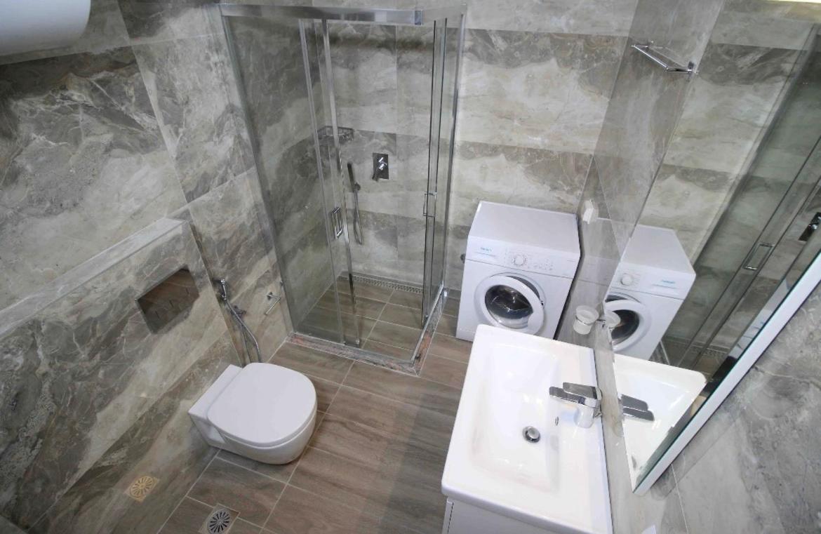Ersid Apartaments In The Centre Sarandë Buitenkant foto